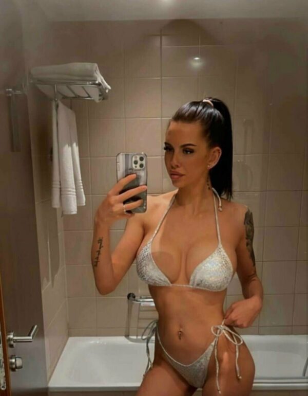 Sarah - Image 2