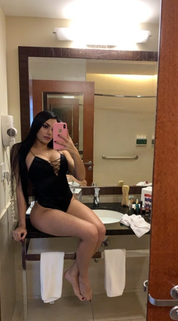 Paige - Image 7