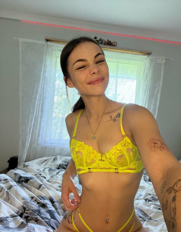 Miriam - Image 2