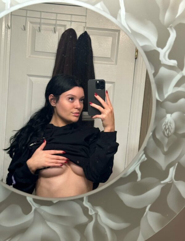 Alanita - Image 3